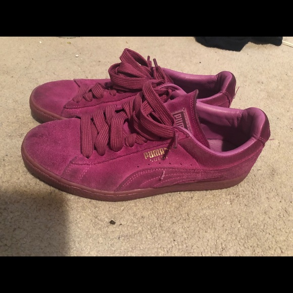 Puma suede  size 7.5 in men - Picture 2 of 3